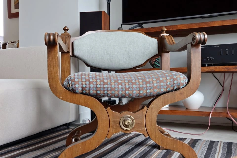 Vintage Savonarola (Dante) Accent Chair