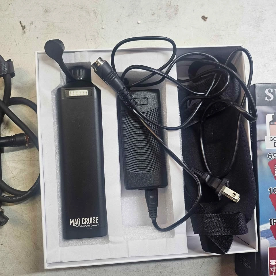 10Ah Sea Fishing Reel Battery & Accessories - photo 3