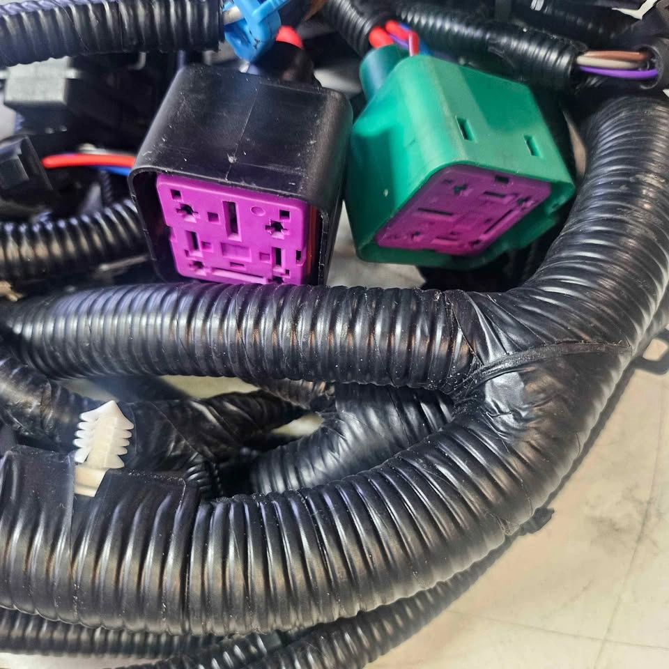 Ford F250-F550 Super Duty 6.0L V8 Diesel Engine Wiring Harness - photo 3