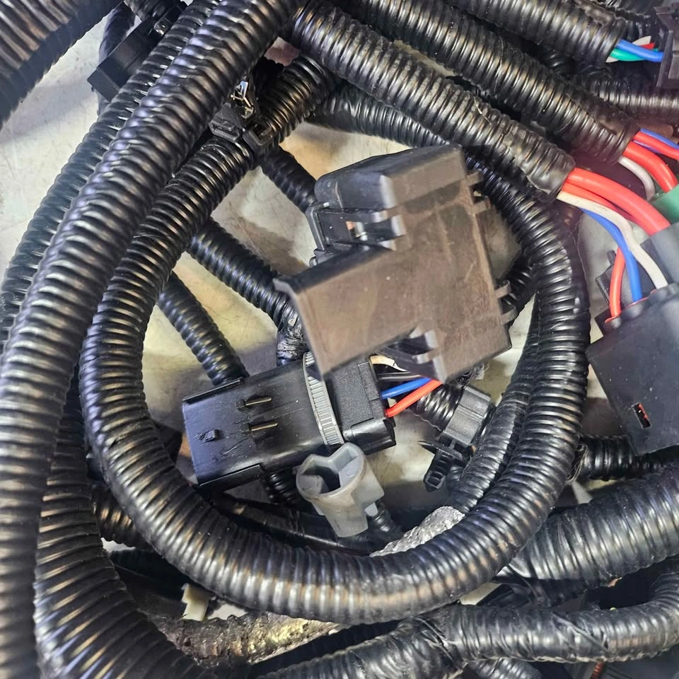 Ford F250-F550 Super Duty 6.0L V8 Diesel Engine Wiring Harness - photo 4