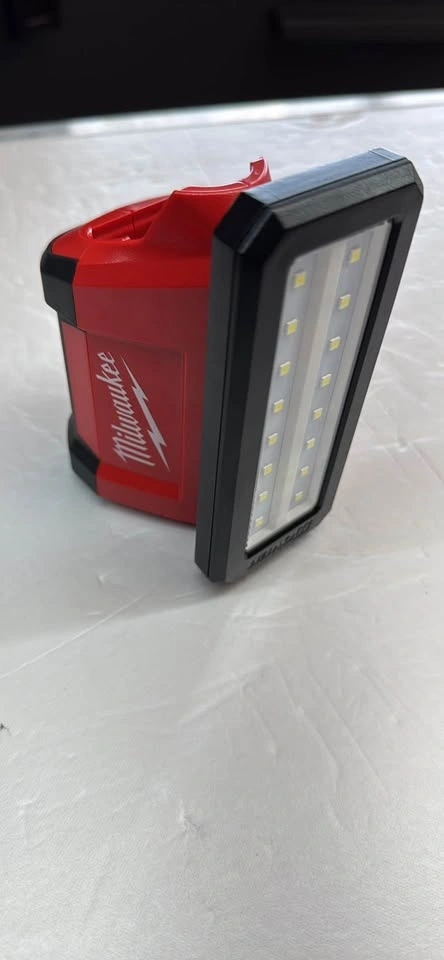 Milwaukee M12 ROVER Service and Repair Flood Light - photo 2