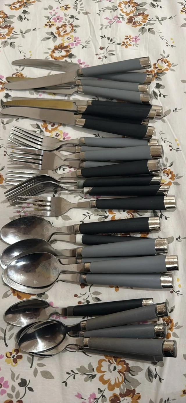 Moving Sale: Kitchen Items - photo 4