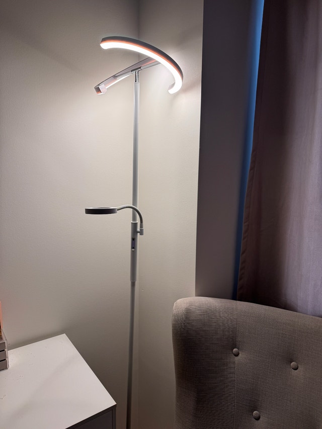 LED Rotatable Floor Lamp - photo 2