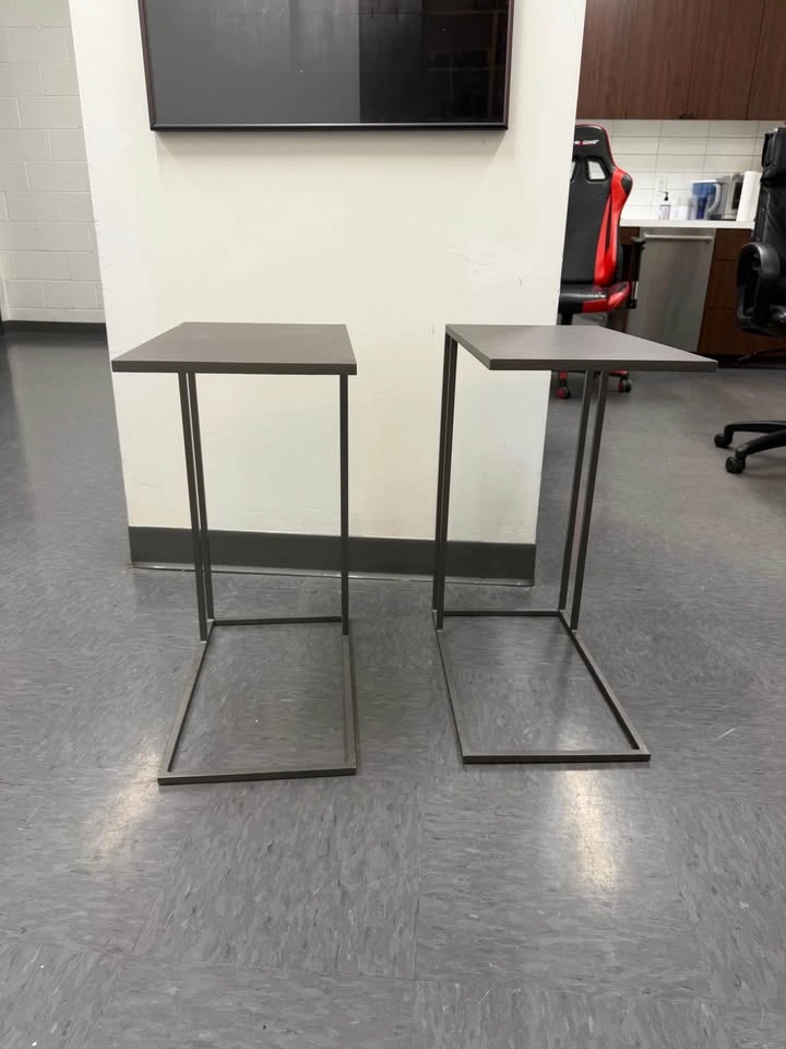 Side metal table - photo 2