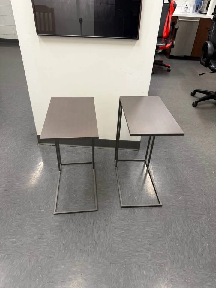 Side metal table - photo 4