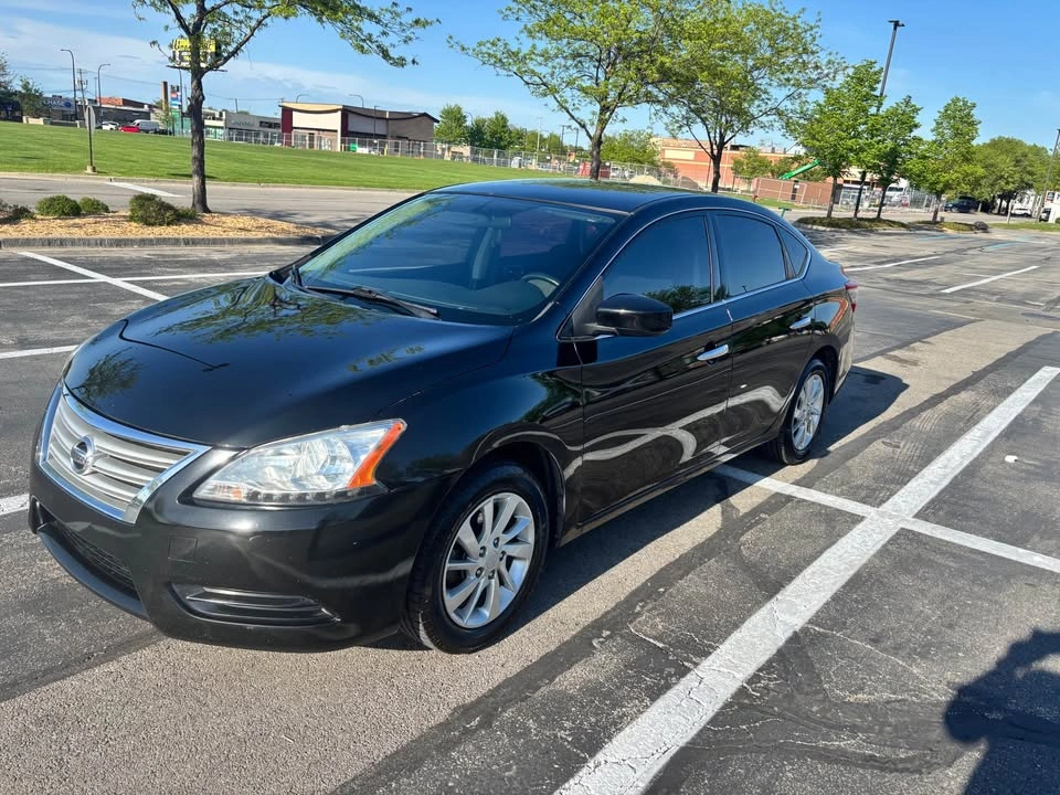 2015 Nissan Sentra SV Sedan 4D - photo 2