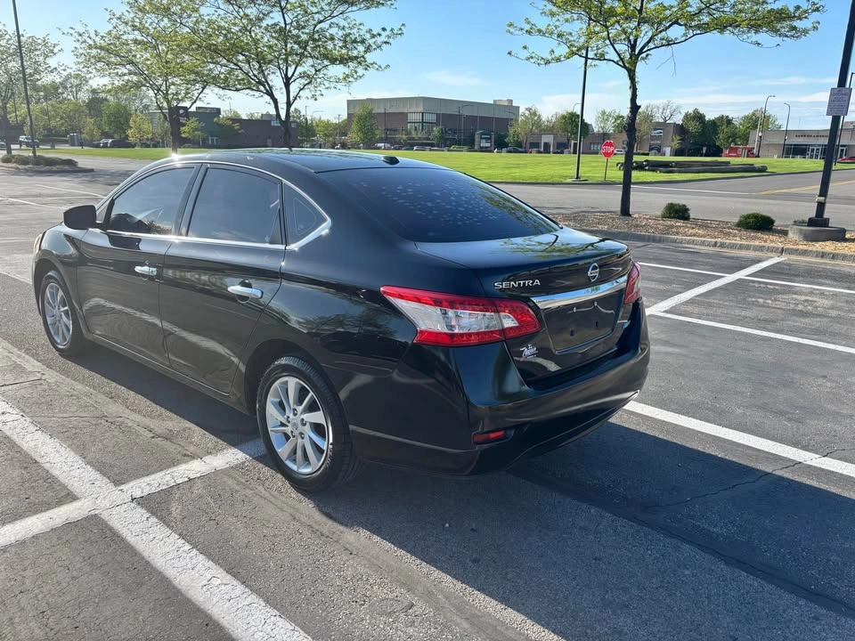 2015 Nissan Sentra SV Sedan 4D - photo 3