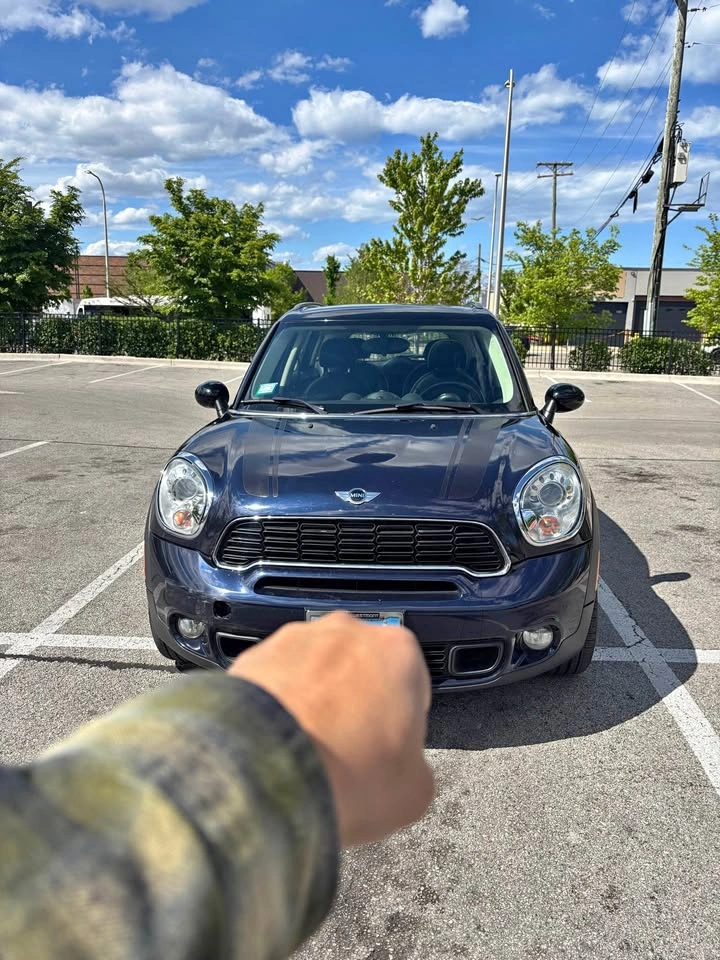 2012 MINI Countryman Cooper S ALL4 Hatchback