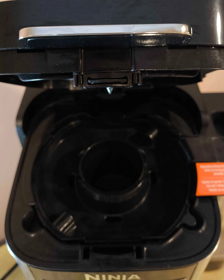 Ninja DualBrew Hot & Iced Coffee Maker - photo 4