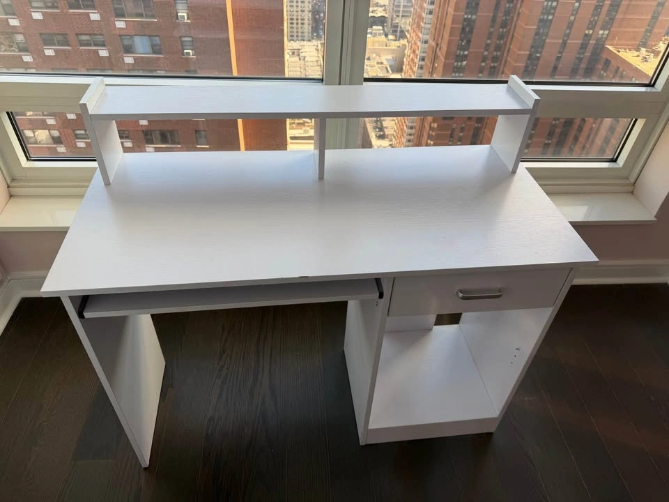 Wood computer table - photo 4