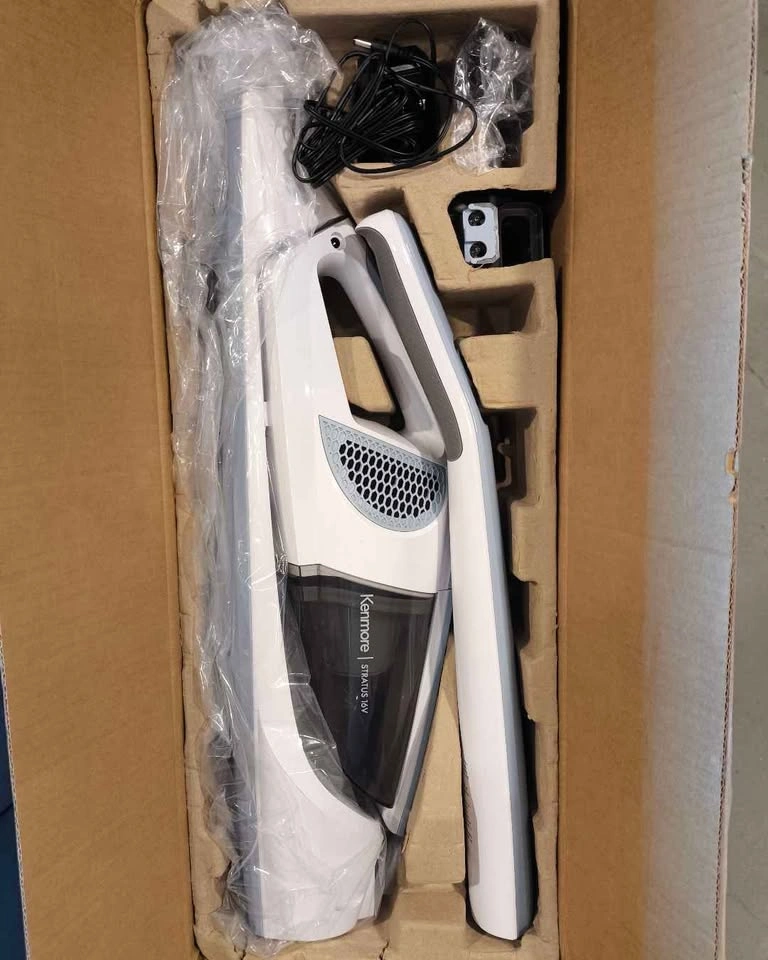 Kenmore Stratus Cordless Vacuum DS1030 - Like New! 🇨🇦 - photo 2