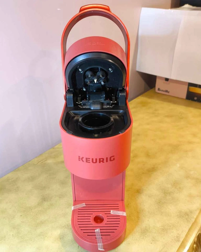 Keurig K-Slim Coffee Maker - Scarlet Red - photo 4