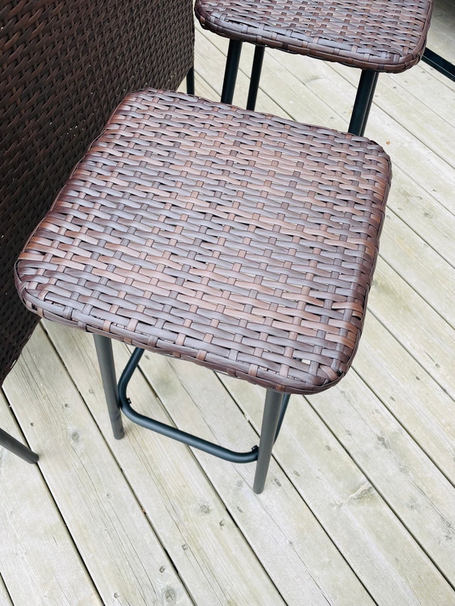 NEW IN BOX 3 PC Wicker Outdoor Patio Bar Set - photo 4