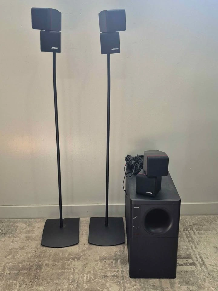 Bose speaker with wirings - photo 3