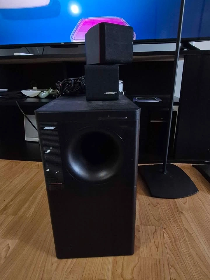 Bose speaker with wirings - photo 4