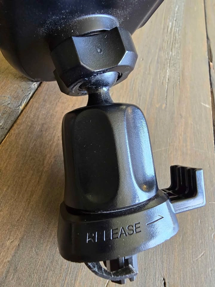 MIRACASE Car Phone Mount - photo 4