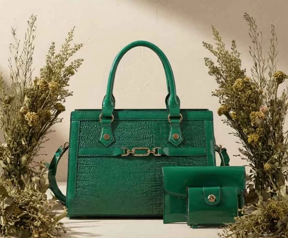 Brand new 3pc green crocodile pattern handbag set - photo 2