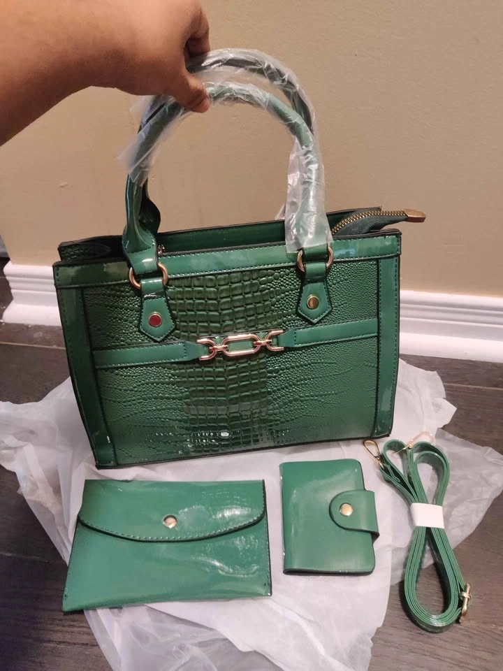 Brand new 3pc green crocodile pattern handbag set - photo 4