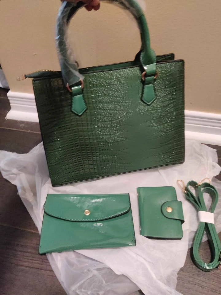 Brand new 3pc green crocodile pattern handbag set - photo 5