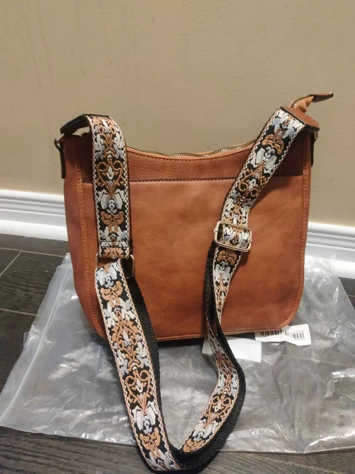 Brand new large capacity brown color cross body bag for women - photo 5