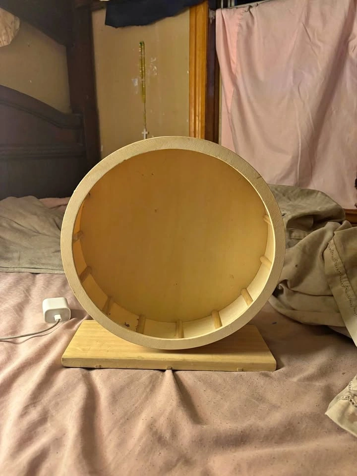 Hamster wheel (wood)