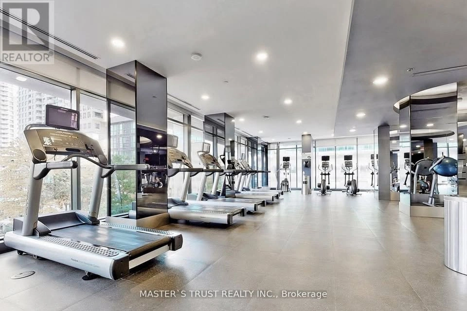 2 Beds 2 Baths Apartment - photo 2
