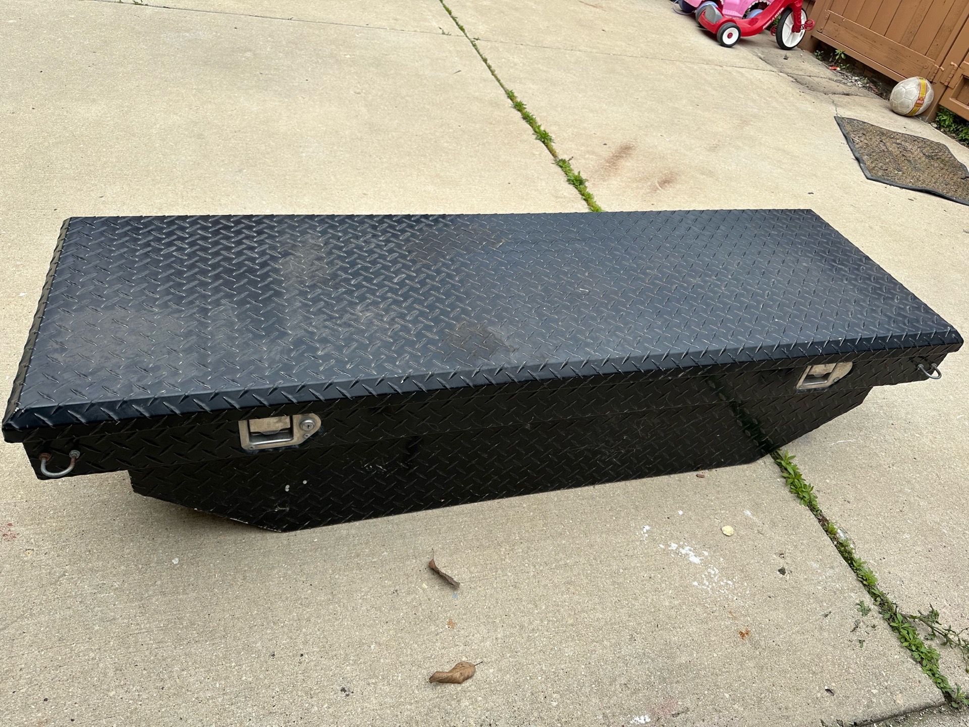 Pick up toolbox