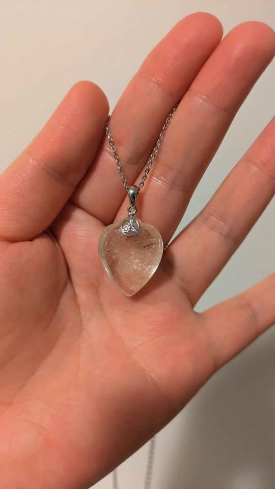 Quartz pendant (no chain) - photo 2