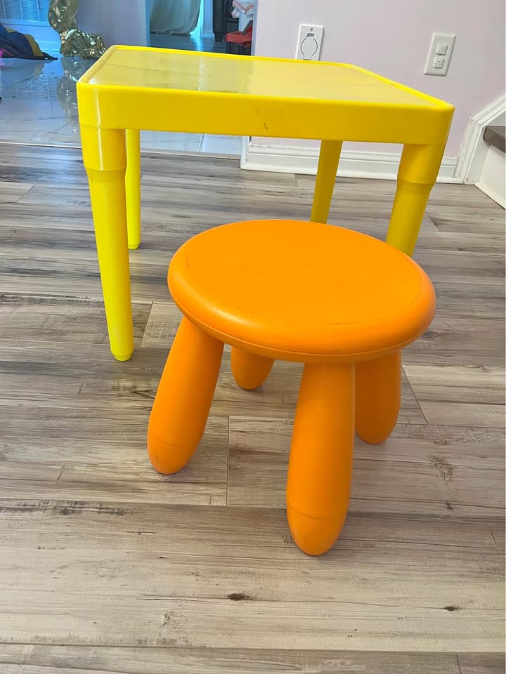 Kids table and ikea stool