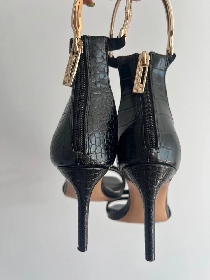 River Island Gold Black Strappy Square Toe Heels - Size 8 - photo 4