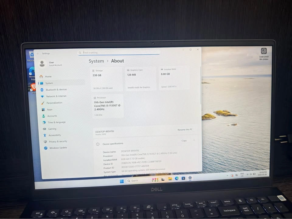 Dell Vostro 5502 Laptop - photo 3
