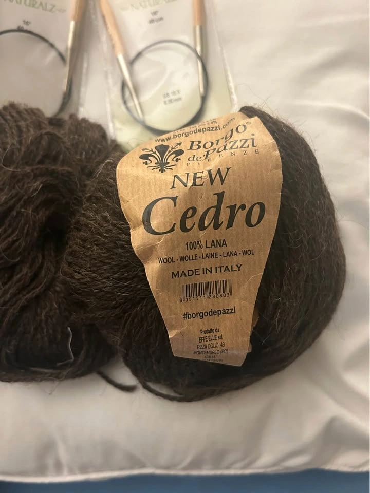 Knitting Needles & Cedro Wool Yarn - photo 2