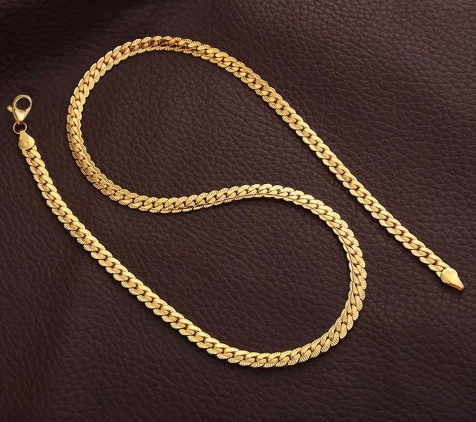 Gold Curb Chain 21 inch - photo 2
