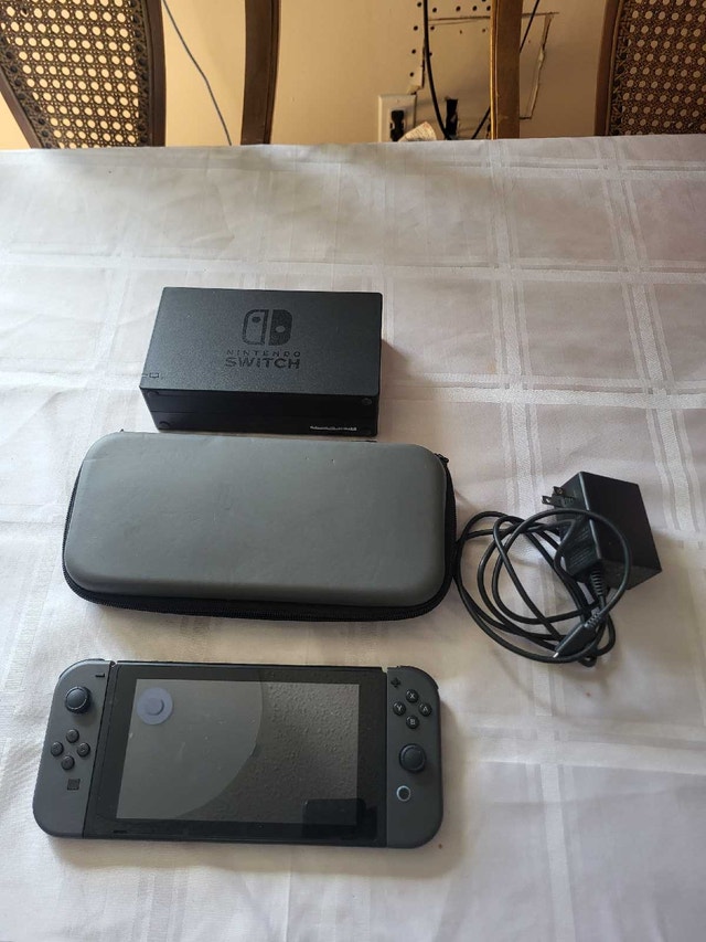Nintendo Switch Console