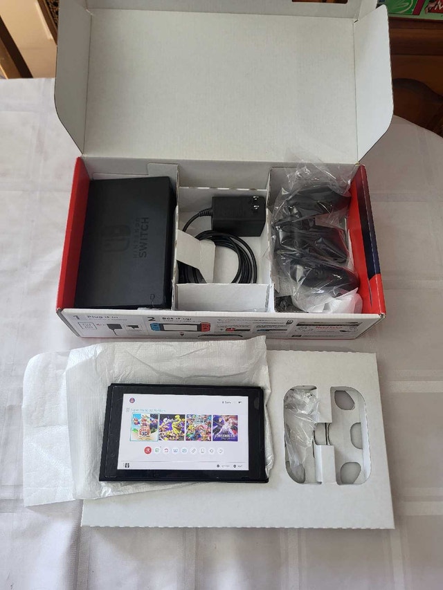 Nintendo Switch Console