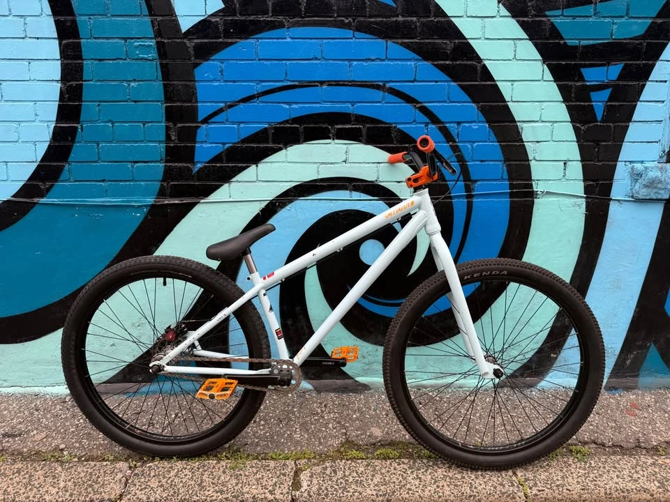 Specialized P1 Dirt Jumper Bike - photo 2