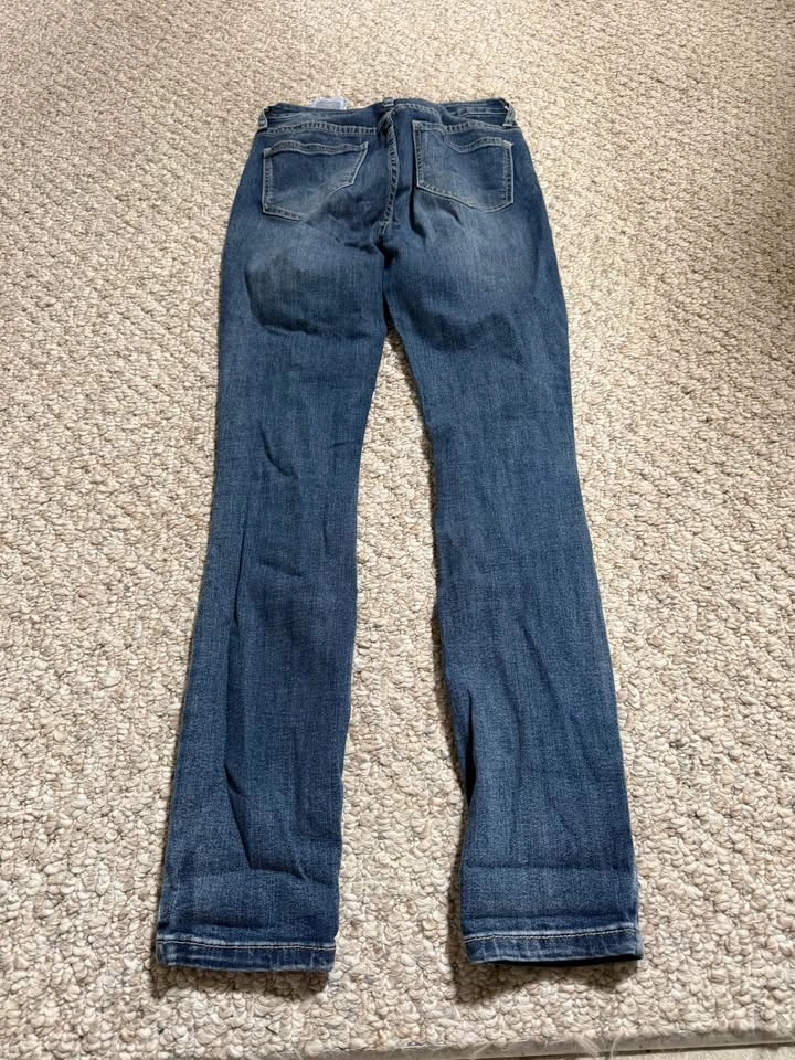 Guess Ripped Jeans - photo 2