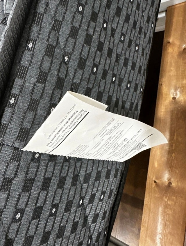 Move out sale - Brand new bed frame and mattress - photo 2