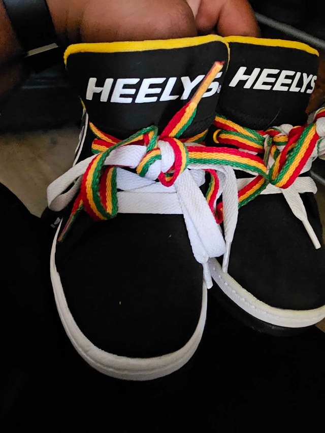 Heelys Size 1 - photo 2