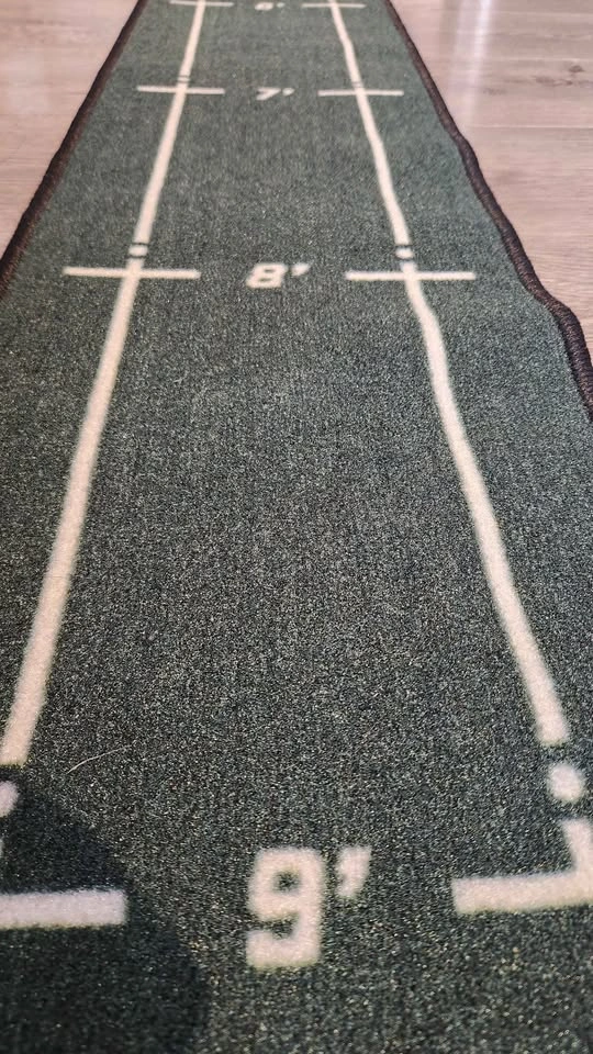 Golf Putting Mat with Distance Markers - photo 2