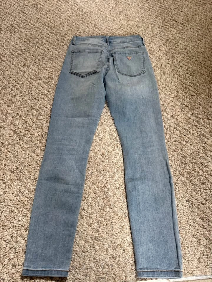 Guess Ripped Jeans - Size 27 - photo 2