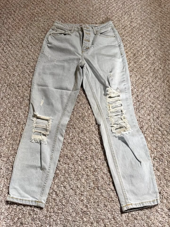 Guess Retail 90s Skinny Jean