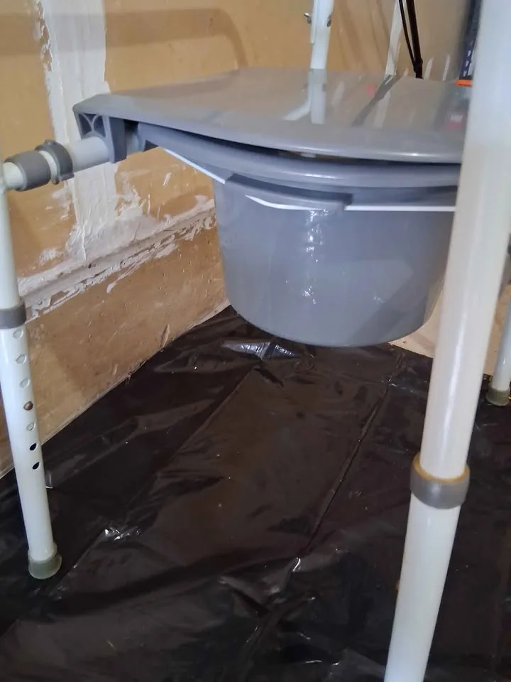 Commode chair image indicator(2)