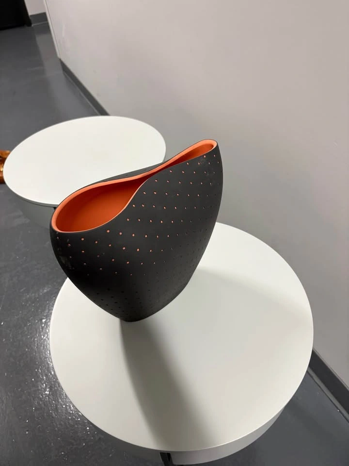 Modern Ceramic Vase - photo 2
