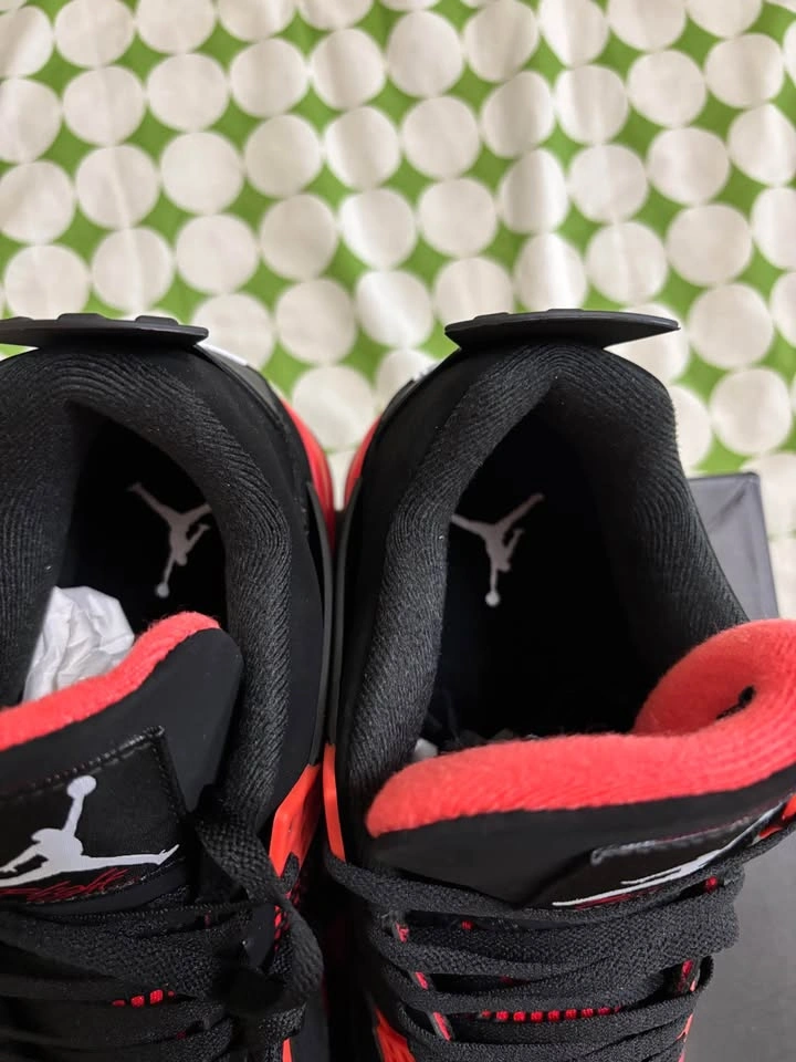 Jordan 4 Red Thunders - photo 3
