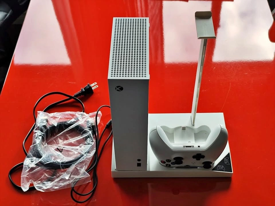 Xbox Series S w/games