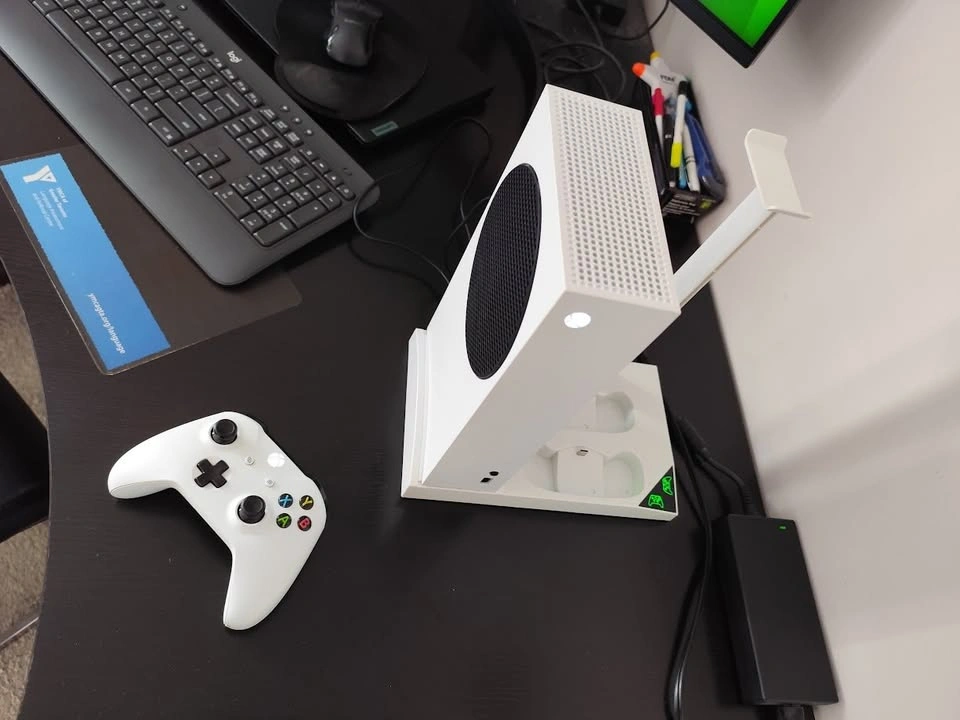 Xbox Series S w/games - photo 4