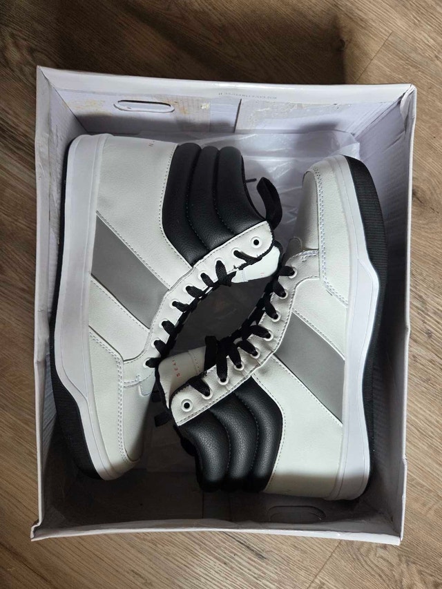 Men's Sean John Shoes (Brand New, Size 10) - photo 3