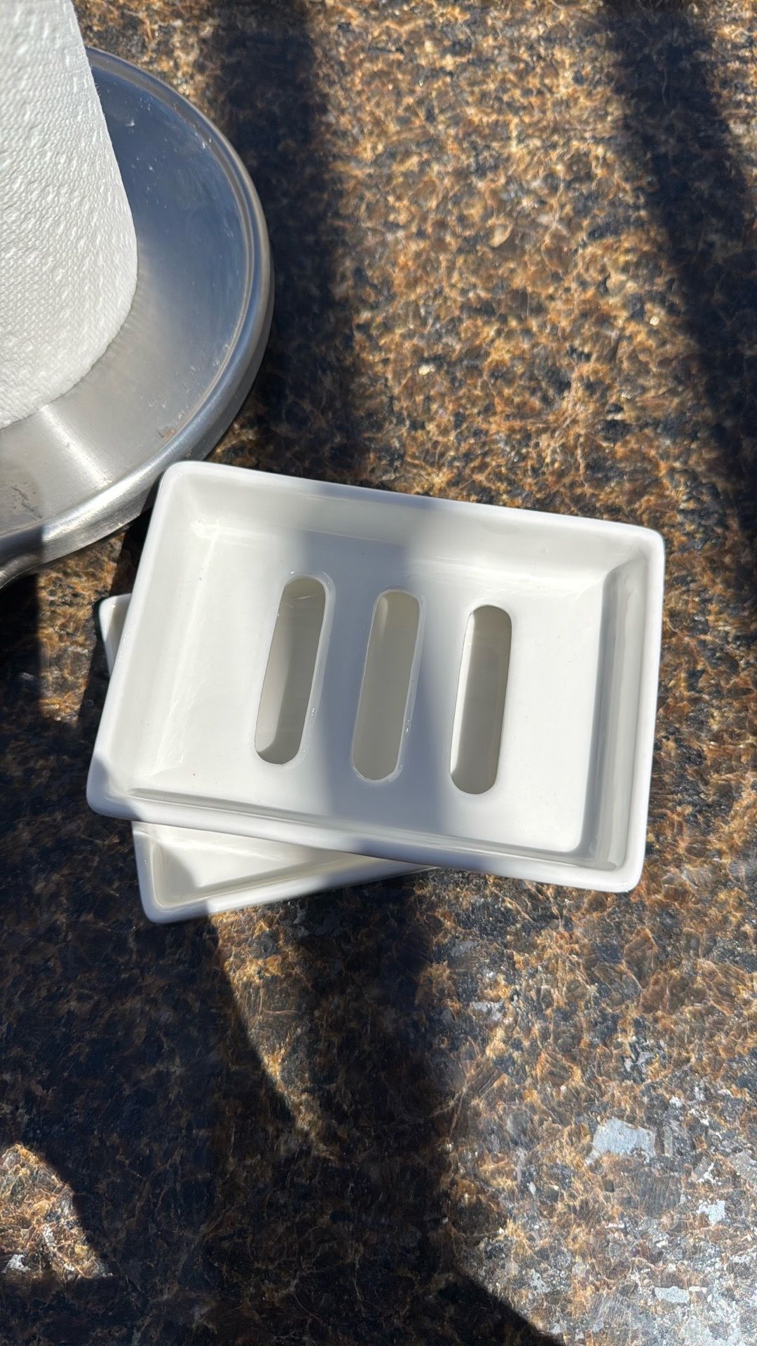 Simplehuman Paper Towel Holder & Ceramic Soap Dish - photo 4