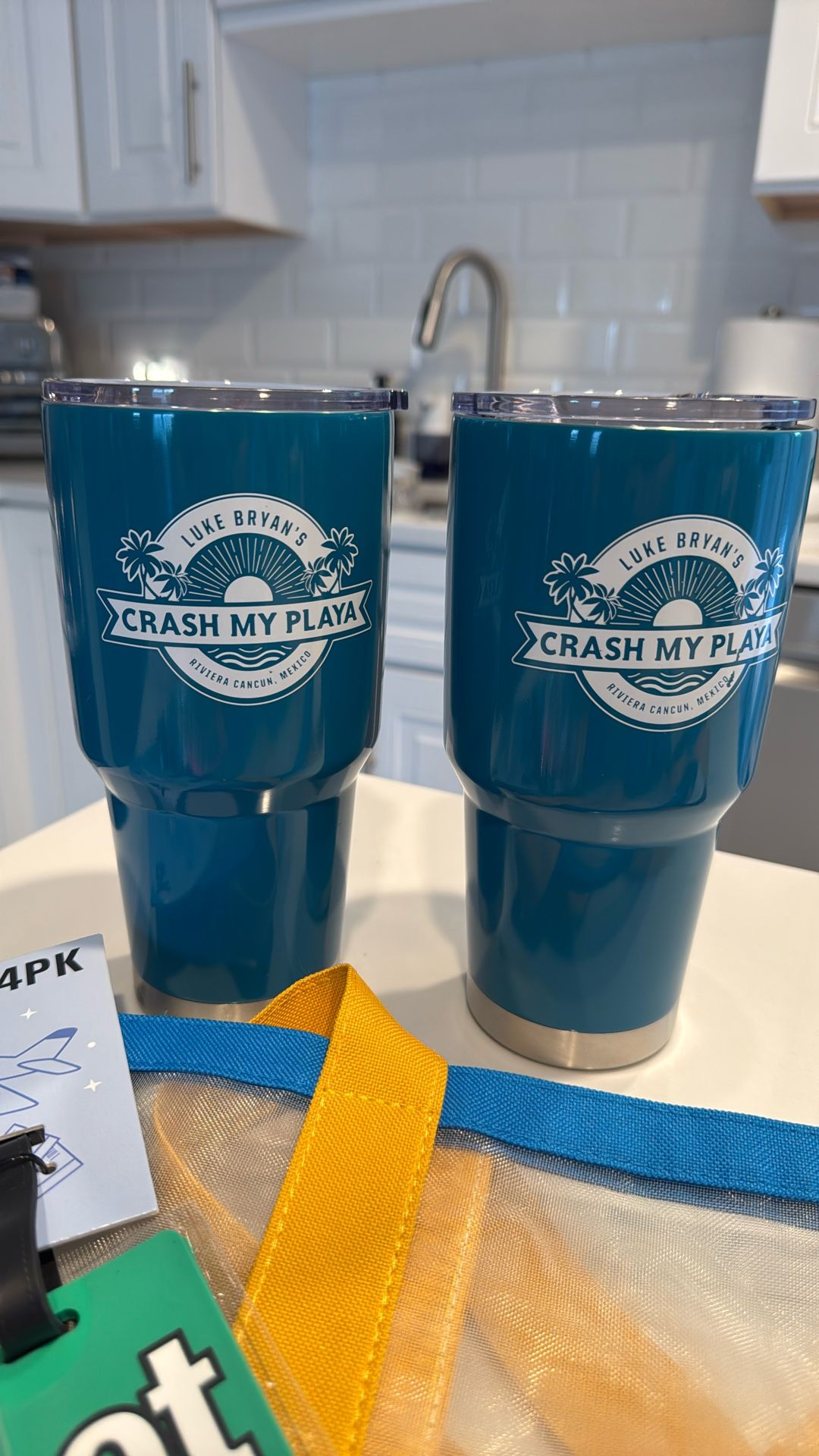 Crash My Playa Tote w/ Luke Bryan Cups, Luggage Tags - photo 2